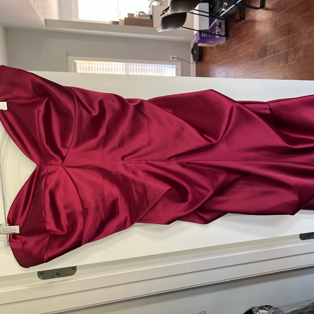 Beautiful, elegant burgundy/red strapless long dress! ONYX  brand size 14!